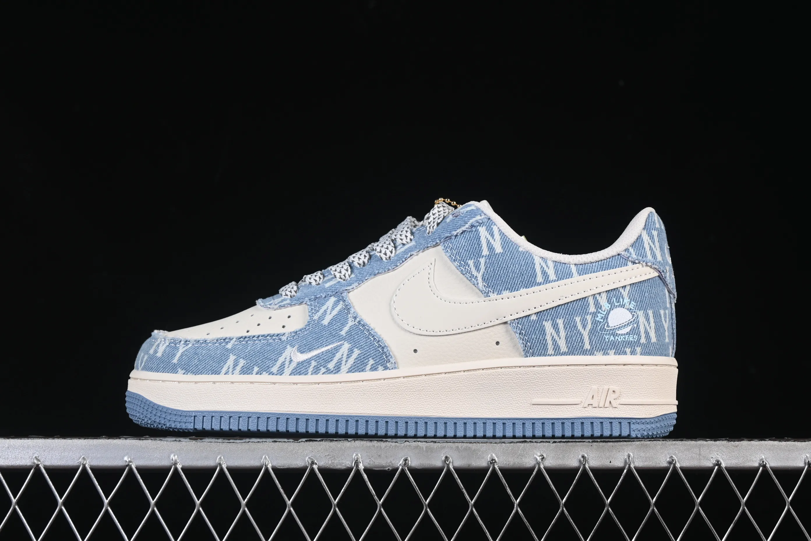 All categories Nk Air Force 1 Air Force series Nk Air Force 1 Low Air Force low-top Nike Air Force 1'07 Low light blue denim Air Force 1 low-top casual sneakers XY2025-002